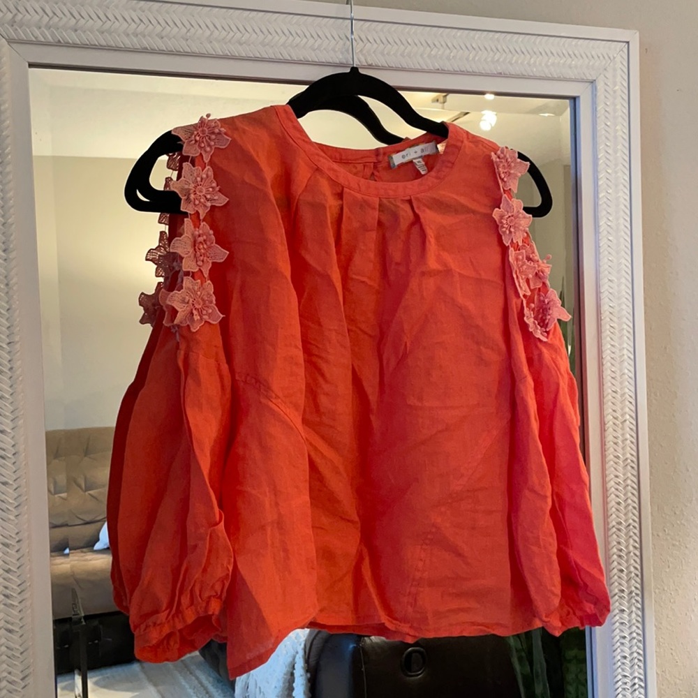 Anthropologie Linen Cold Shoulder Blouse - XS